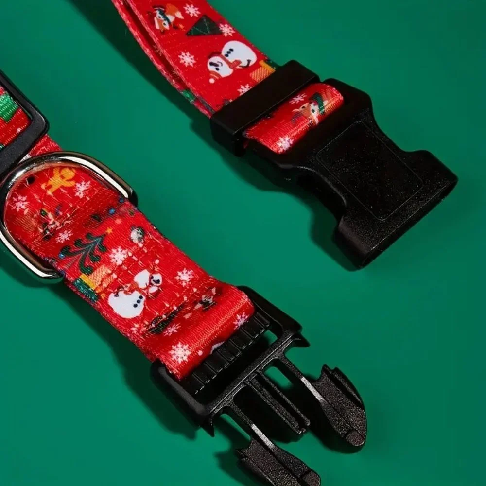 NWT Christmas Holiday Dog Collar Red Medium